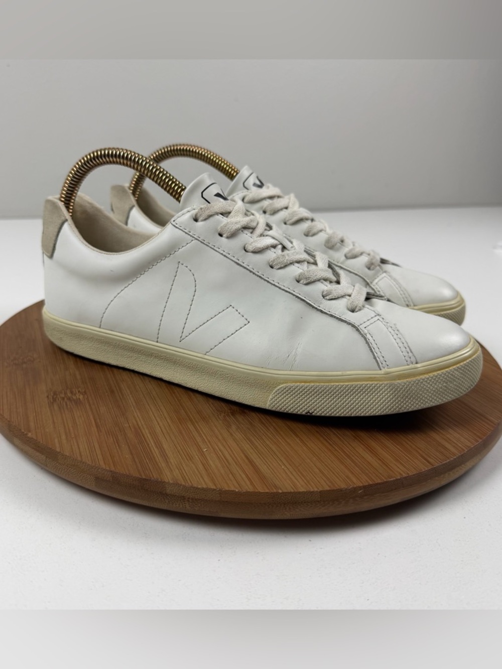 Veja Low Esplar White leather Sneakers